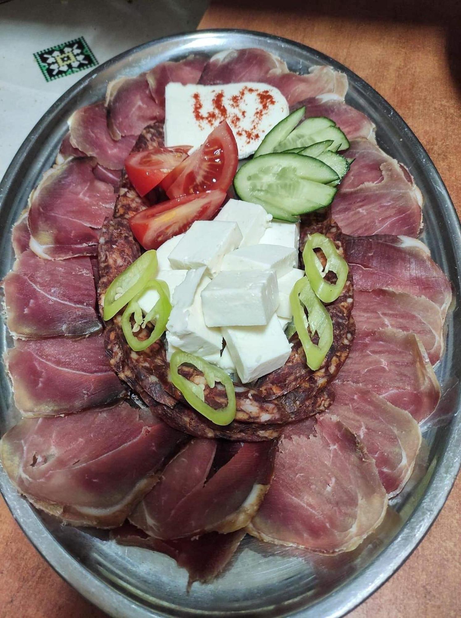 Zmaj Ognjeni Etno Concept Διαμέρισμα Kupinovo Εξωτερικό φωτογραφία
